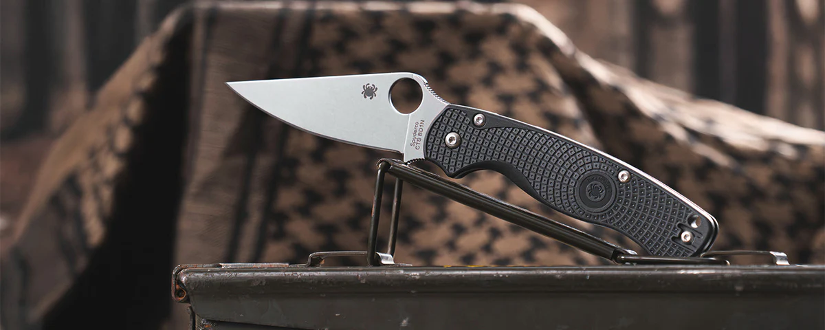 Spyderco Paramilitary 2 Lightweight product photo